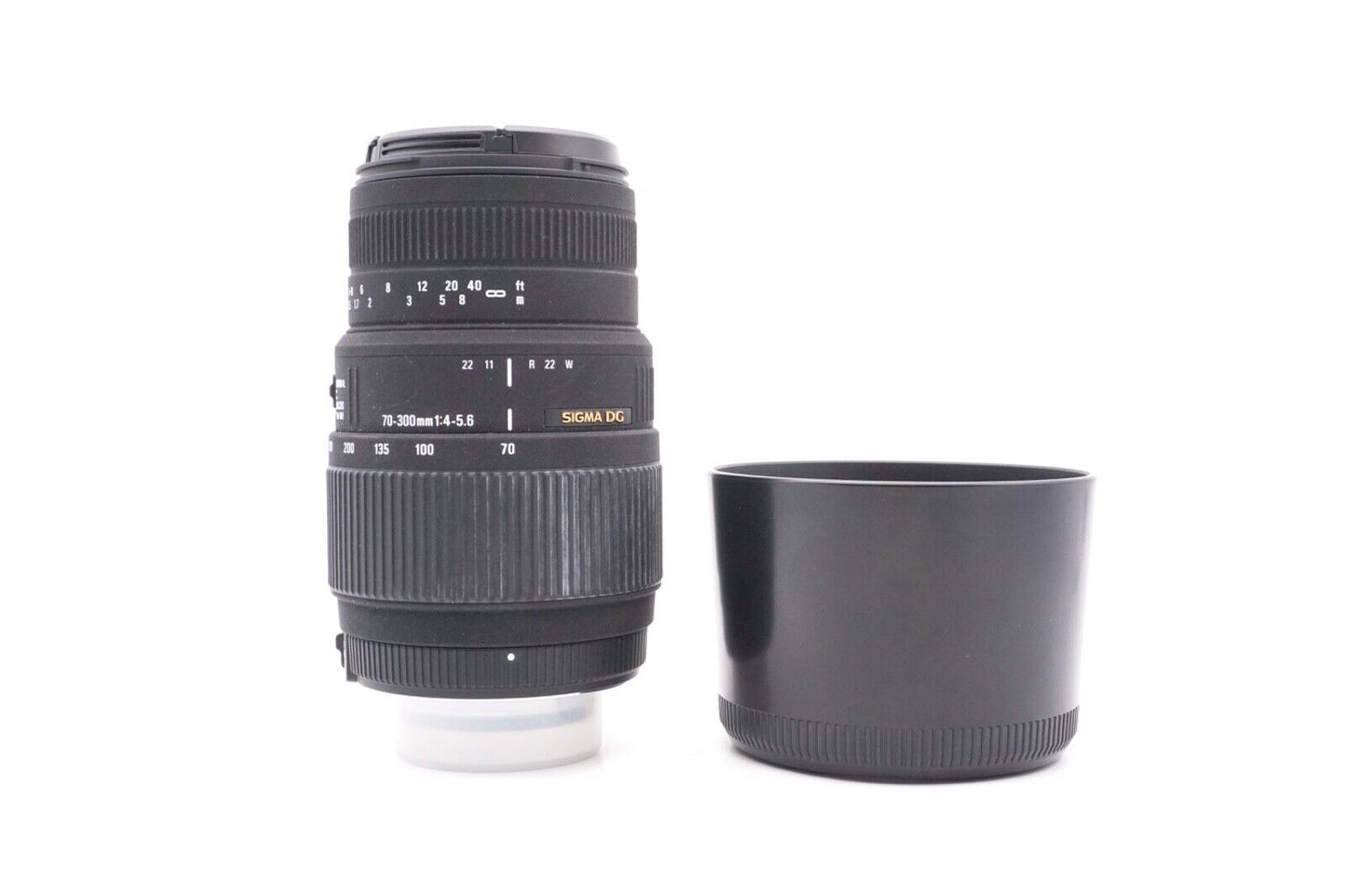 Nikon Sigma 70-300mm f4-5.6 APO DG Tele Zoom Macro Objektiv Nikon F Lens