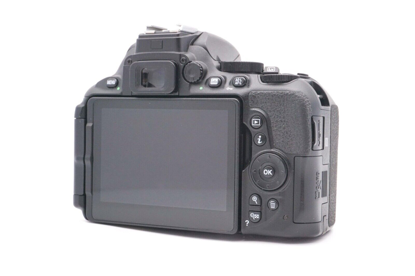 Nikon D5600 DSLR AF-P 18-55mm G VR Spiegelreflexkamera Digital | Refurbished