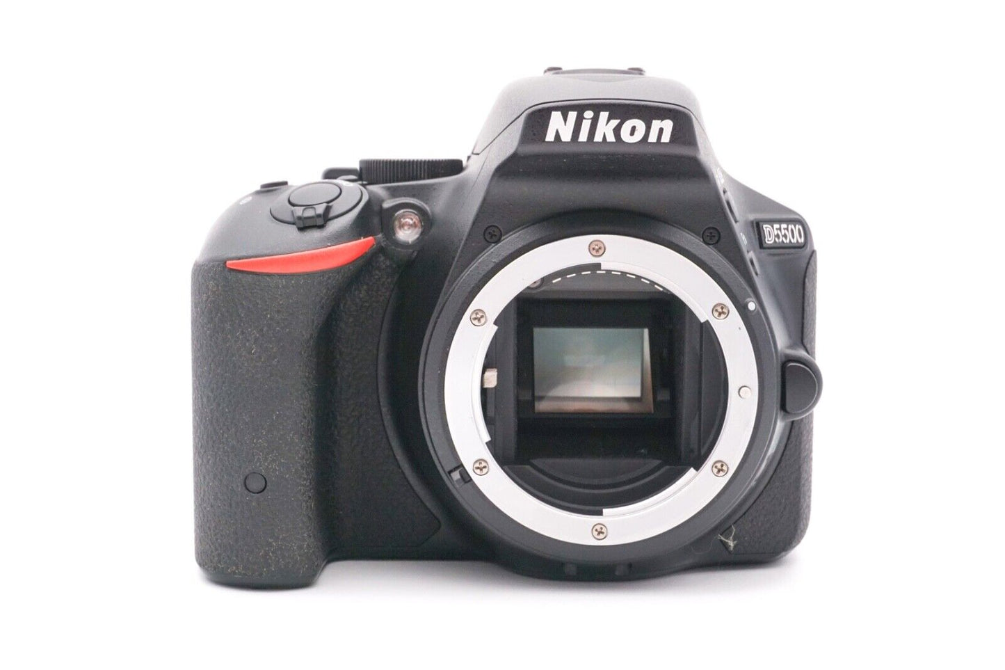 Nikon D5500 DSLR AF-P 18-55mm G VR Spiegelreflexkamera Digital | Refurbished
