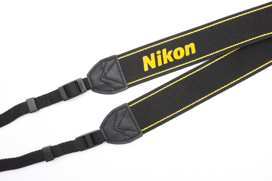 Nikon Original Kameragurt Schultergurt Kamerariemen Neck Strap 130cm