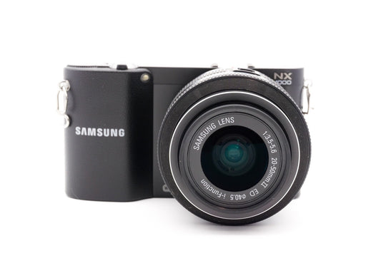 Samsung NX1000 Digitalkamera Kamera Systemkamera + 20-50mm Kit | Refurbished
