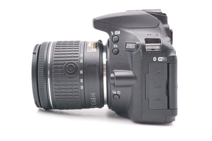 Nikon D5600 DSLR AF-P 18-55mm G VR Spiegelreflexkamera Digital | Refurbished