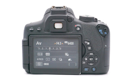 Canon EOS 750D Spiegelreflexkamera DSLR EF-S 18-55mm III Objektiv | Refurbished
