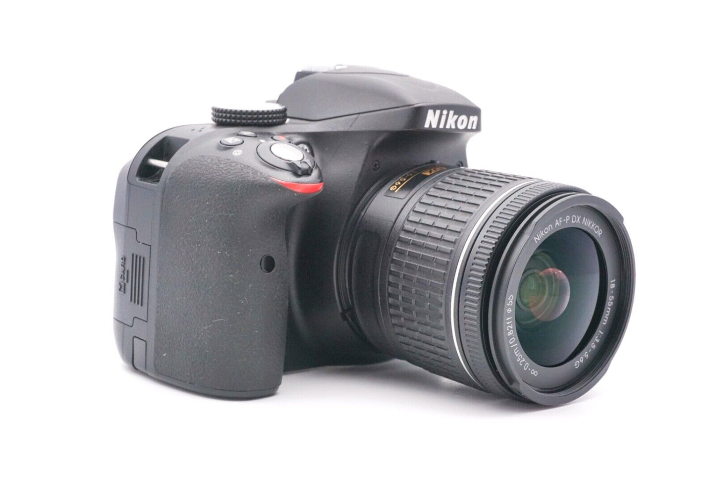 Nikon D3300 Spiegelreflexkamera DSLR AF-P 18-55mm G Objektiv | Refurbished