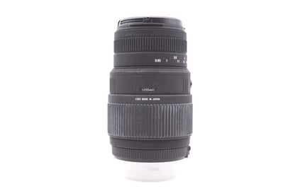 Nikon Sigma 70-300mm f4-5.6 APO DG Tele Zoom Macro Objektiv Nikon F Lens