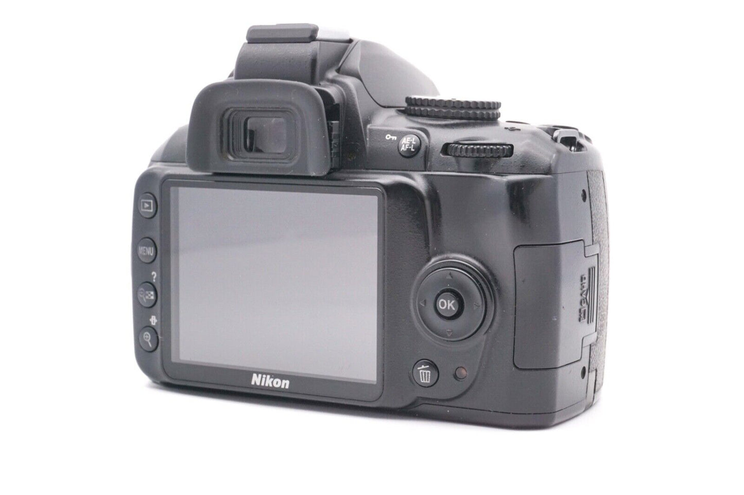 Nikon D3000 Body Spiegelreflexkamera Gehäuse Kamera Digital Körper - Refurbished