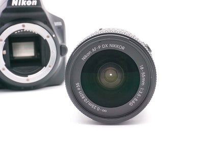 Nikon D3500 + AF-P 18-55mm DX G Spiegelreflexkamera DSLR Kamera | Refurbished