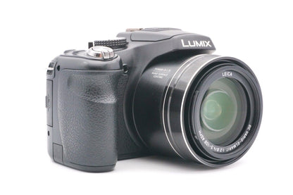 Panasonic Lumix DMC-FZ200 Digitalkamera Bridgekamera Superzoom | Refurbished