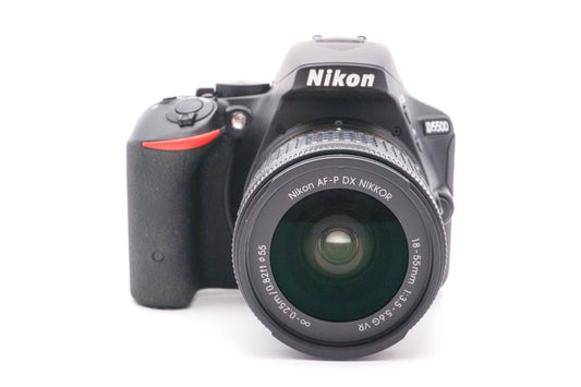 Nikon D5500 DSLR AF-P 18-55mm G VR Spiegelreflexkamera Digital | Refurbished
