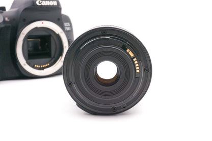 Canon EOS 750D Spiegelreflexkamera DSLR EF-S 18-55mm III Objektiv | Refurbished