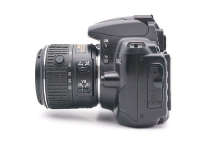 Nikon D5000 AF-S 18-55mm G II VR Objektiv Spiegelreflexkamera DSLR | Refurbished