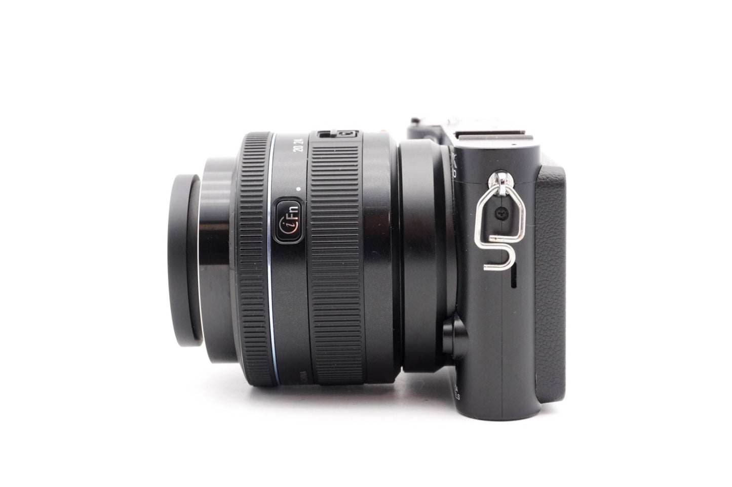 Samsung NX1000 Digitalkamera Kamera Systemkamera + 20-50mm Kit | Refurbished