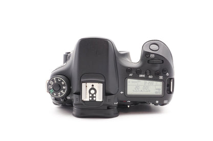 Canon EOS 70D Digitalkamera DSLR Body Spiegelreflex Kamera – Refurbished