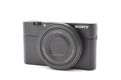 Sony DSC-RX100 Digitalkamera Kamera Kompaktkamera CyberShot Zoom  - Refurbished