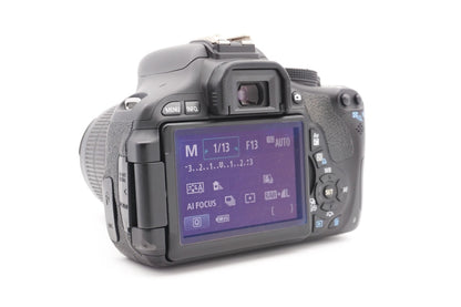 Canon EOS 600D Digitalkamera Kamera + EF-S 18-55mm IS II Objektiv | Refurbished