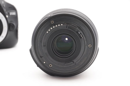 Nikon D5100 Digitalkamera Kamera DSLR + AF-S 18-55mm G VR Objektiv – Refurbished
