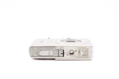 Canon IXUS 40 Digitalkamera Kompaktkamera Kamera Reisekamera – Refurbished