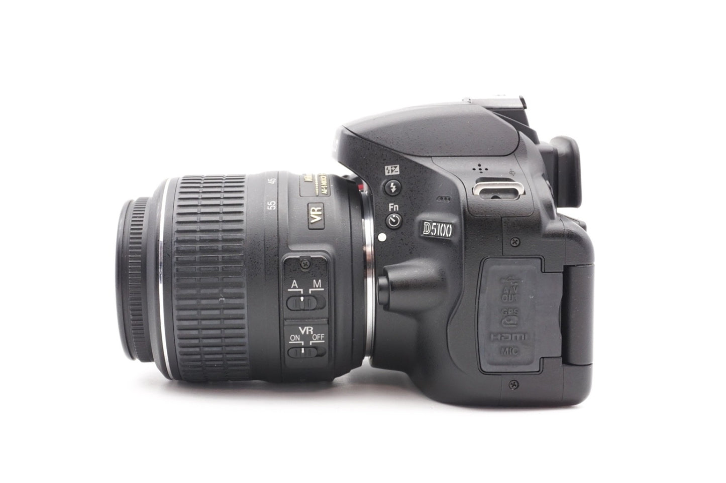 Nikon D5100 Digitalkamera + AF-S 18-55mm G VR Spiegelreflex Kamera – Refurbished