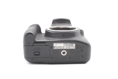 Canon EOS 1300D Digitalkamera DSLR Kamera + EF-S 18-55mm III Kit | Refurbished