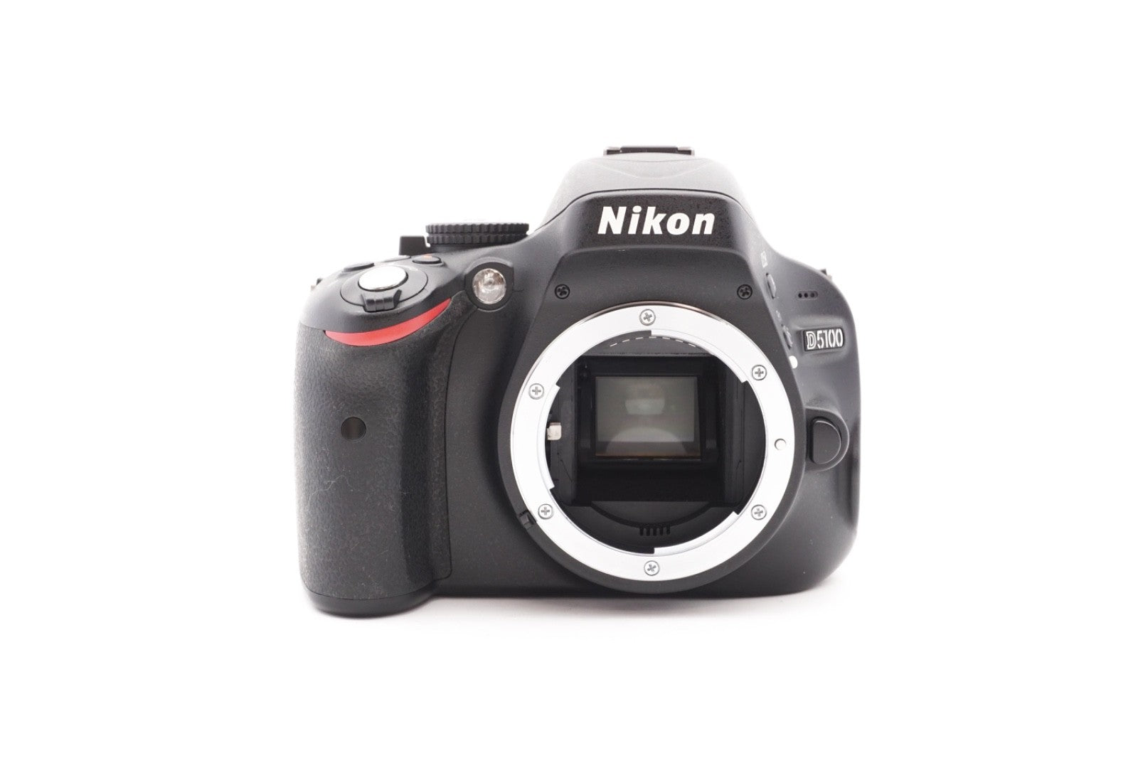 Nikon D5100 Digitalkamera + AF-S 18-55mm G VR Spiegelreflex Kamera – Refurbished