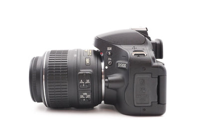 Nikon D5100 Digitalkamera + AF-S 18-55mm G VR Spiegelreflex Kamera – Refurbished