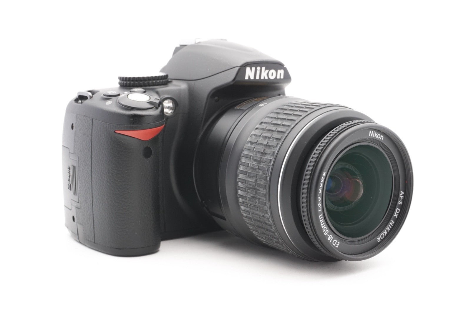 Nikon D3000 DSLR Digitalkamera Kamera Kit AF-S DX 18-55mm Objektiv – Refurbished