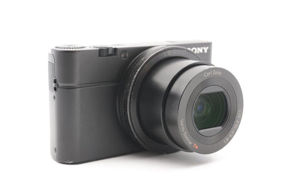 Sony DSC-RX100 Digitalkamera Kamera Kompaktkamera CyberShot Zoom  - Refurbished
