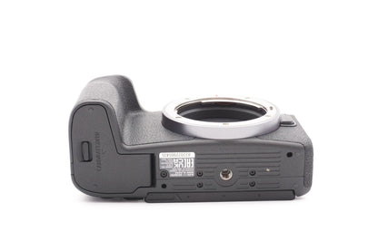 Canon EOS RP Digitalkamera Body Vollformat spiegellose Systemkamera  Refurbished