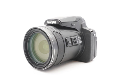 Nikon Coolpix P900 Digitalkamera Superzoom Kamera Bridgekamera – Refurbished