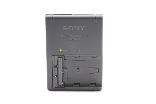 Sony Ladegerät Original BC-VM10 für NP‑FM50 NP‑FM55H  NP‑FM500H - Sony A77 A99