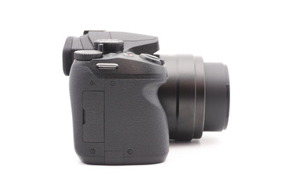 Panasonic Lumix DMC-FZ300 Digitalkamera Bridgekamera Superzoom | Refurbished