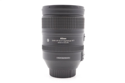 Nikon AF-S 28-300mm F3.5-5.6 G ED VR Tele Zoomobjektiv für Nikon F – Refurbished