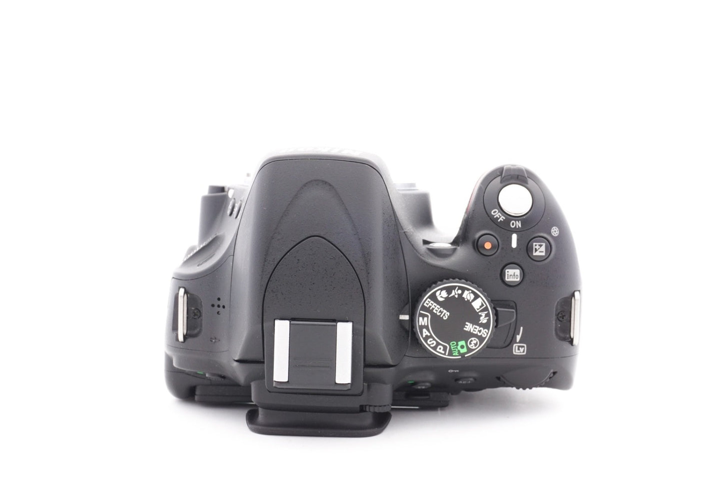 Nikon D5100 Digitalkamera + AF-S 18-55mm G VR Spiegelreflex Kamera – Refurbished