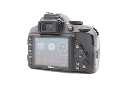 Nikon D3300 Digitalkamera Kamera DSLR + AF-S DX 18-55mm G II Lens - Refurbished