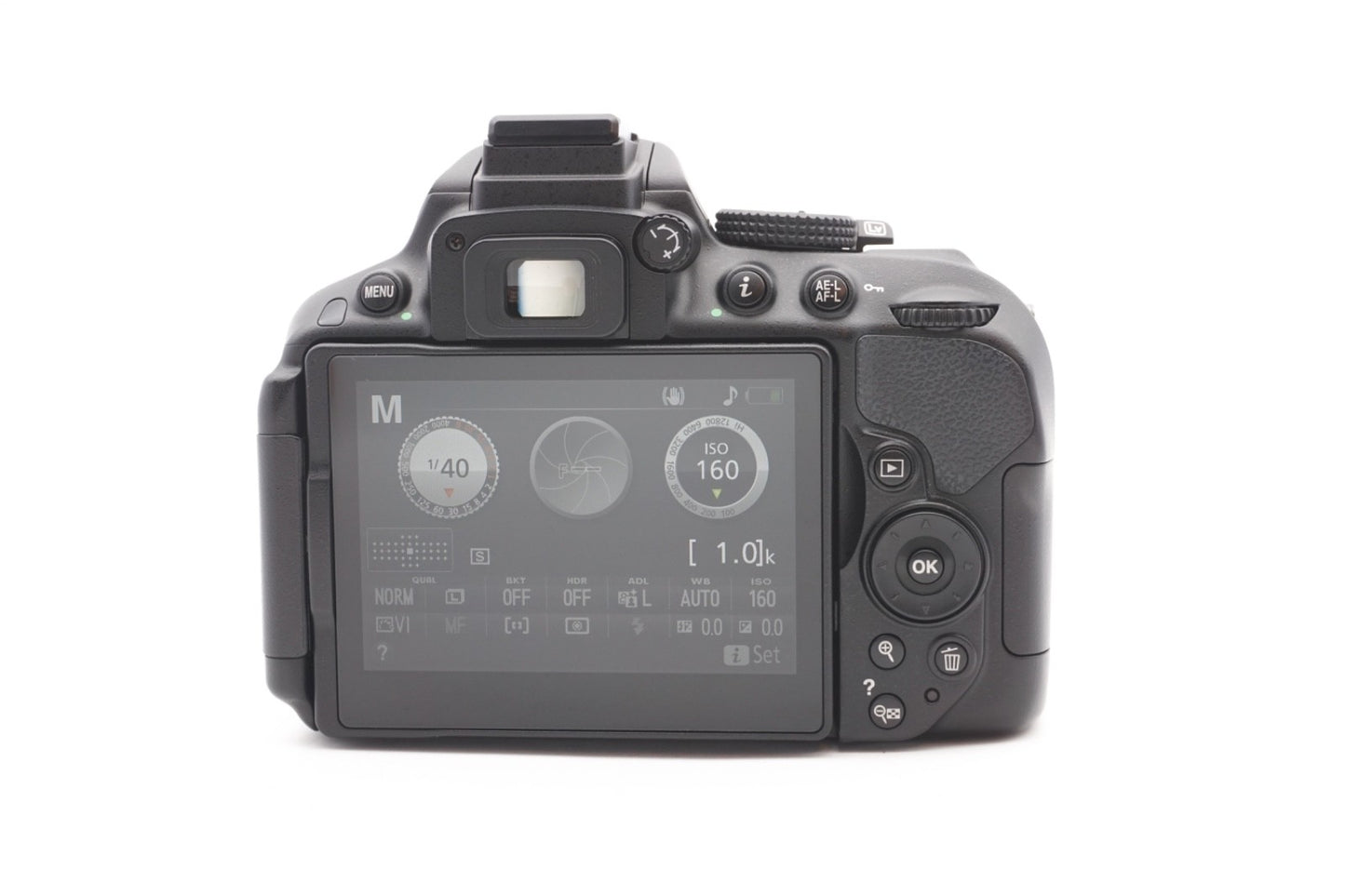Nikon D5300 Digitalkamera Spiegelreflex Kamera + AF-P 18-55mm G VR – Refurbished