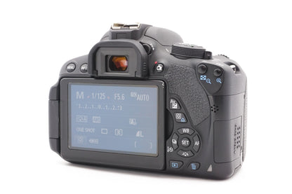 Canon EOS 700D Digitalkamera DSLR Kamera + EF-S 18-55mm II Kit | Refurbished