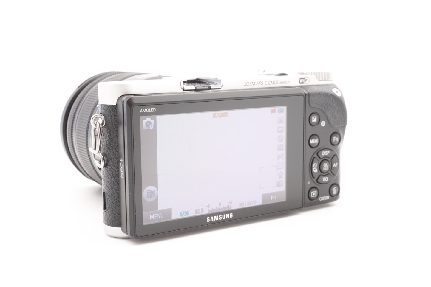 Samsung NX300 Digitalkamera + 18-55mm Kit Kamera Systemkamera DSLM | Refurbished