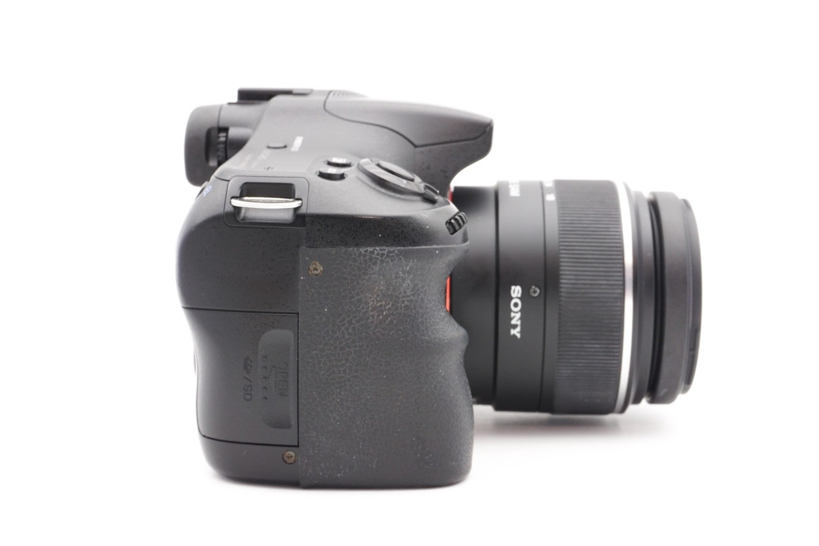 Sony Alpha A57 Digitalkamera Kamera + Sony A 18-55mm SAM Kit | Refurbished