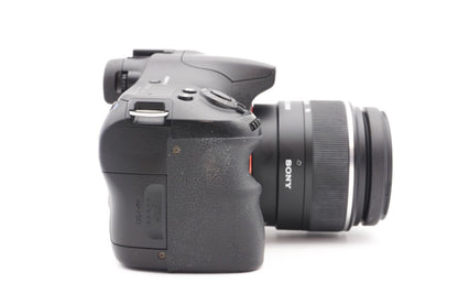 Sony Alpha A57 Digitalkamera Kamera + Sony A 18-55mm SAM Kit | Refurbished