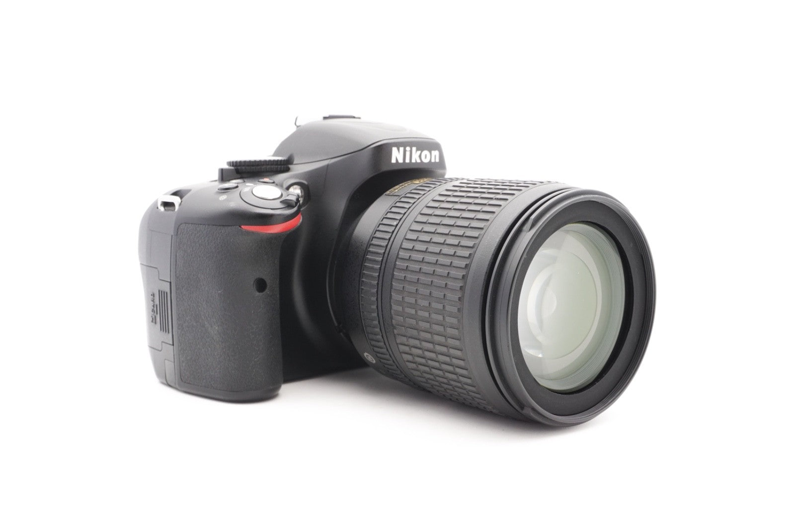 Nikon D5100 Digitalkamera Kamera DSLR + AF-S 18-105mm Objektiv – Refurbished