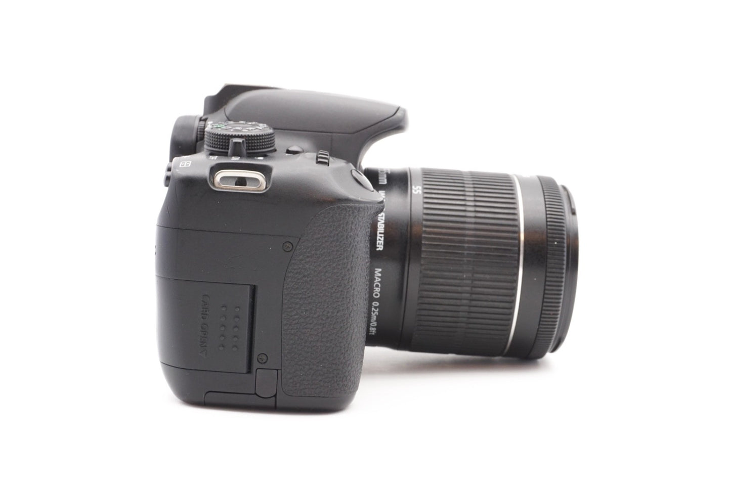Canon EOS 700D Digitalkamera DSLR Kamera + EF-S 18-55mm IS STM Kit | Refurbished