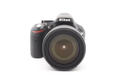 Nikon D5200 Digitalkamera + AF-S 18-105mm G VR Spiegelreflex Kamera Refurbished