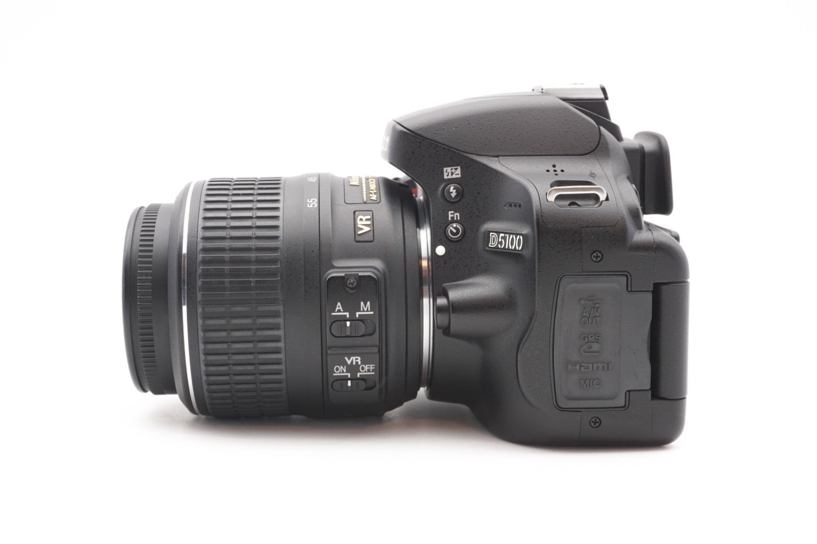 Nikon D5100 Digitalkamera Kamera DSLR + AF-S 18-55mm G VR Objektiv – Refurbished