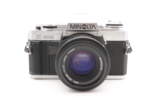 Minolta X-300 Kamera + 50mm Objektiv analoge Spiegelreflexkamera SLR - Gewartet