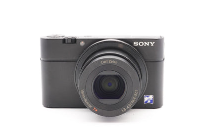 Sony DSC-RX100 Digitalkamera Kamera Kompaktkamera CyberShot Zoom  - Refurbished