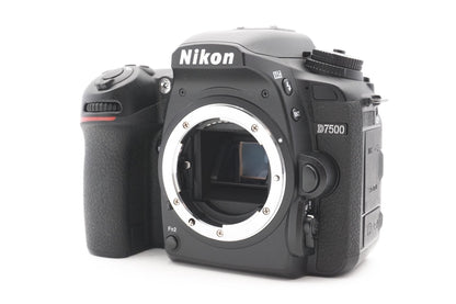 Nikon D7500 Digitalkamera Body Spiegelreflex Kamera DSLR – Refurbished