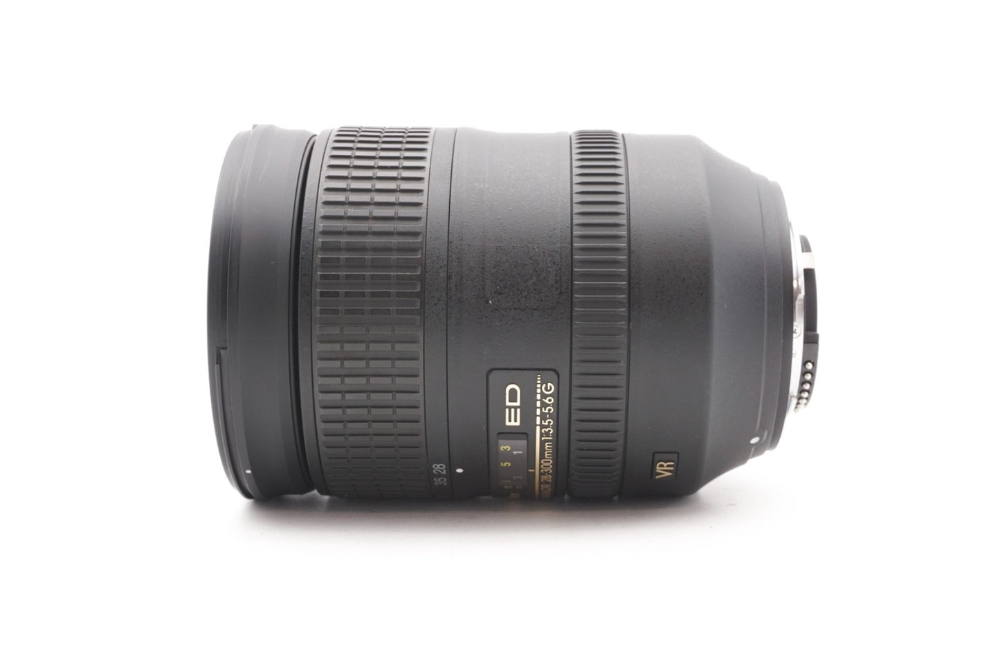 Nikon AF-S 28-300mm F3.5-5.6 G ED VR Tele Zoomobjektiv für Nikon F – Refurbished