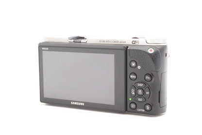 Samsung NX300 Body Digitalkamera Systemkamera DSLM spiegellos | Refurbished