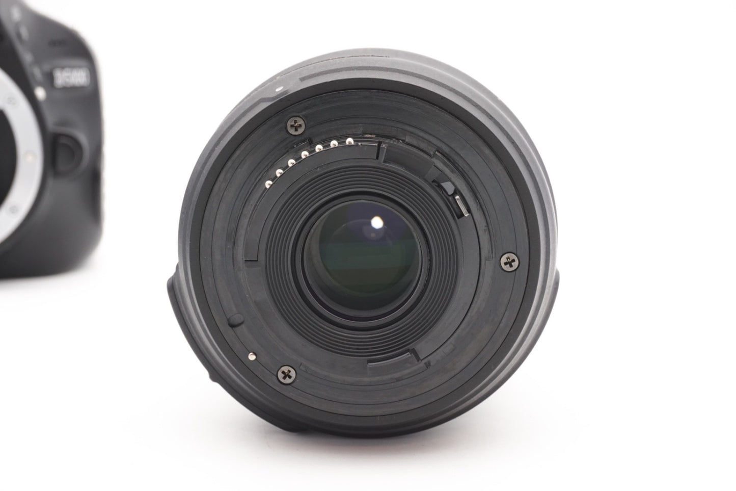 Nikon D5100 Digitalkamera Kamera DSLR + AF-S 18-55mm G VR Objektiv – Refurbished