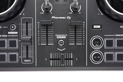 Pioneer DDJ-200 Smart DJ Controller 2-Deck Mischpult USB – Refurbished